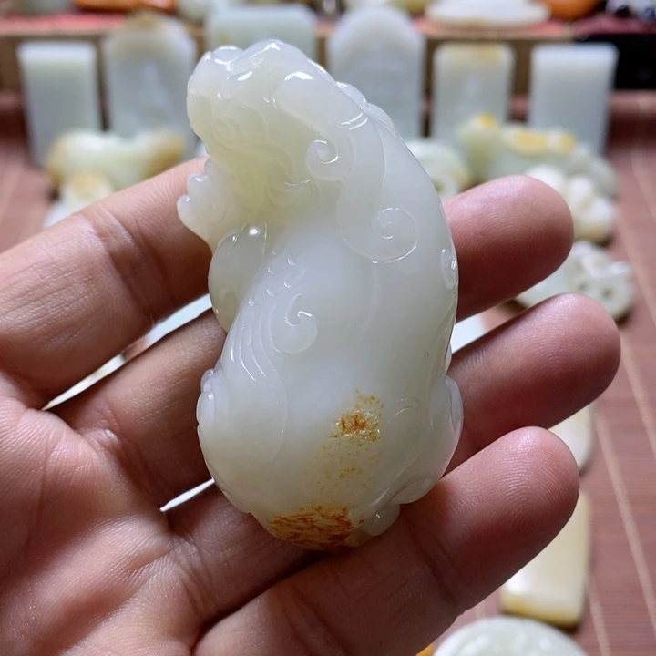 和田玉颈饰未镶嵌幸**安