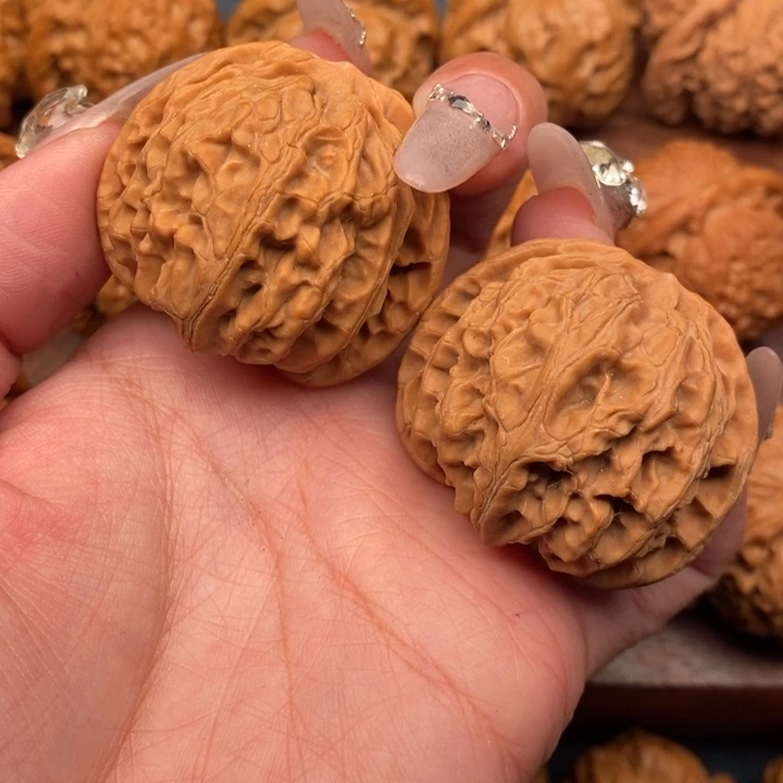 文玩核桃把件郜*郜全品，精配红皮苹果41.5