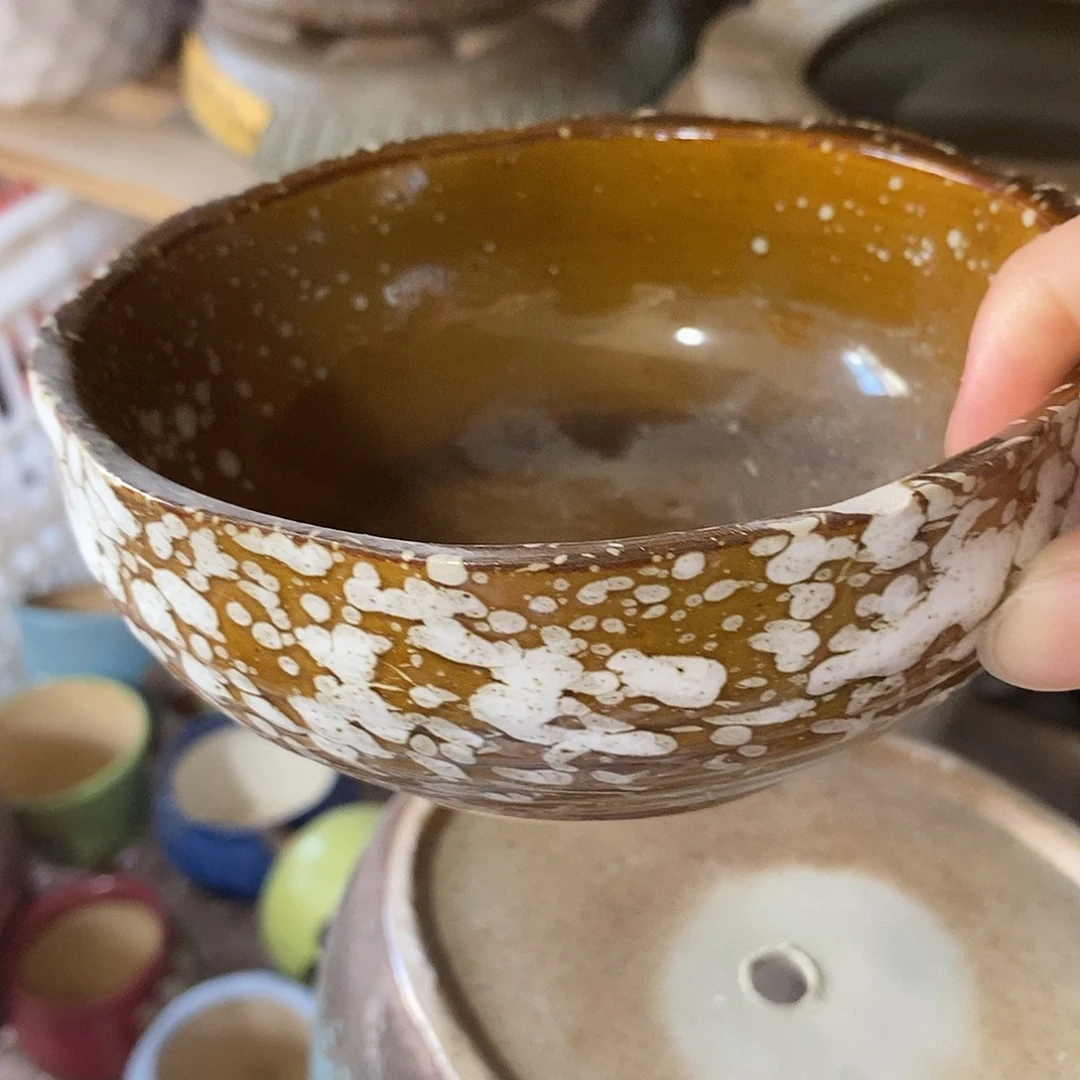 摆件陶盆有孔 瑕疵介意勿拍