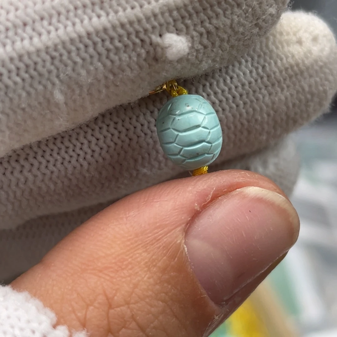 绿松石未镶嵌挂件