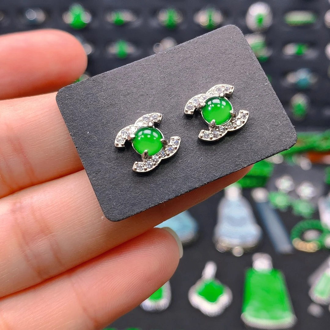 翡翠未镶嵌吊坠(不含链)耳钉