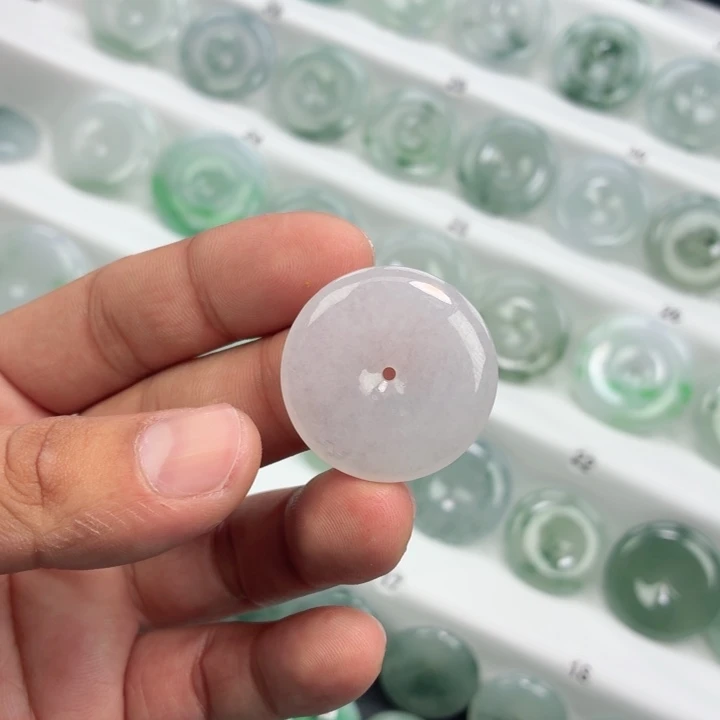 翡翠未镶嵌颈饰缅甸天然A货翡翠30.6-5.6