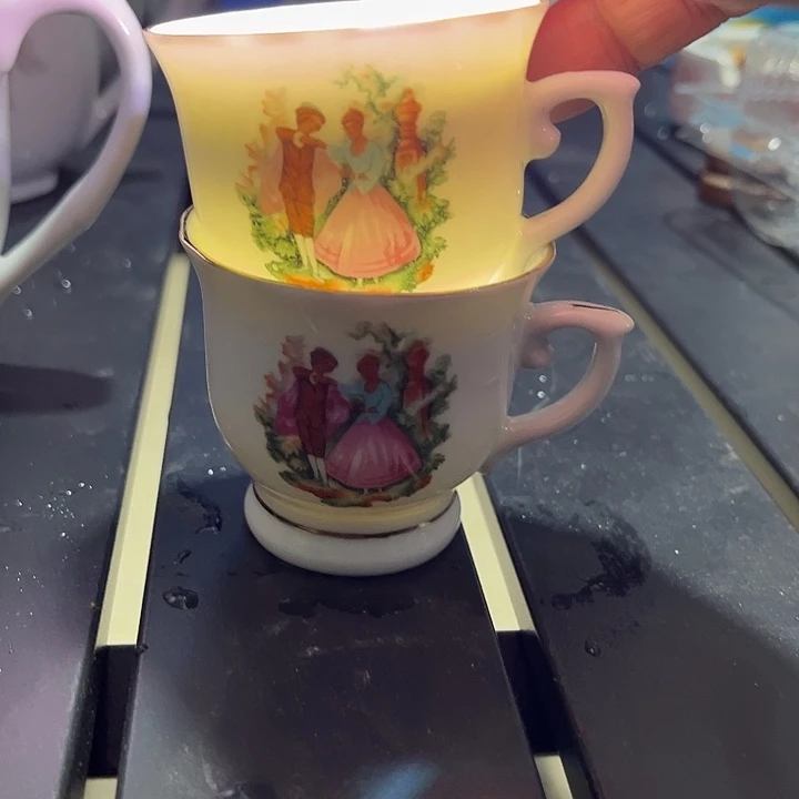 醴陵釉下五彩官窑瓷器2只