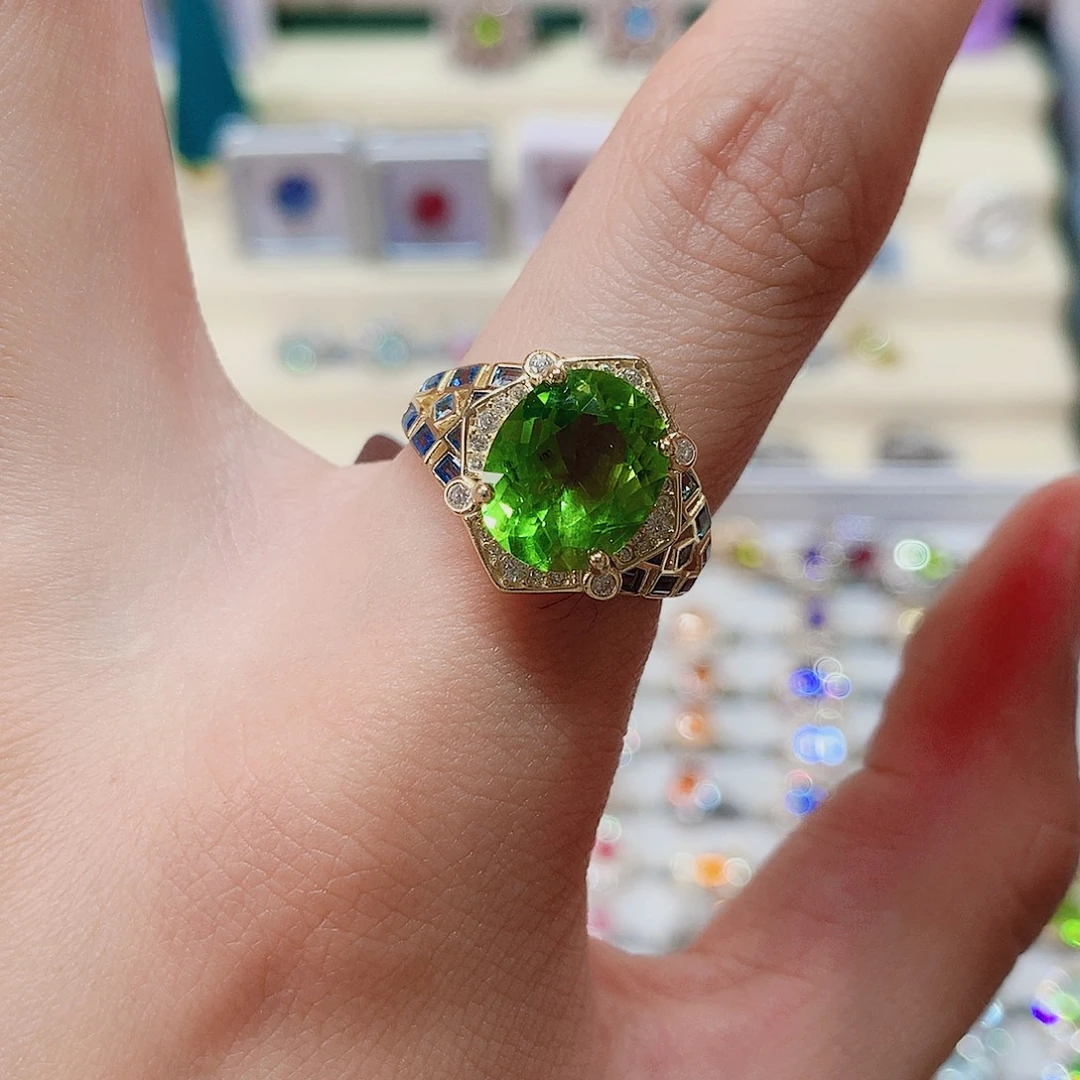 橄榄石银S925镶嵌戒指