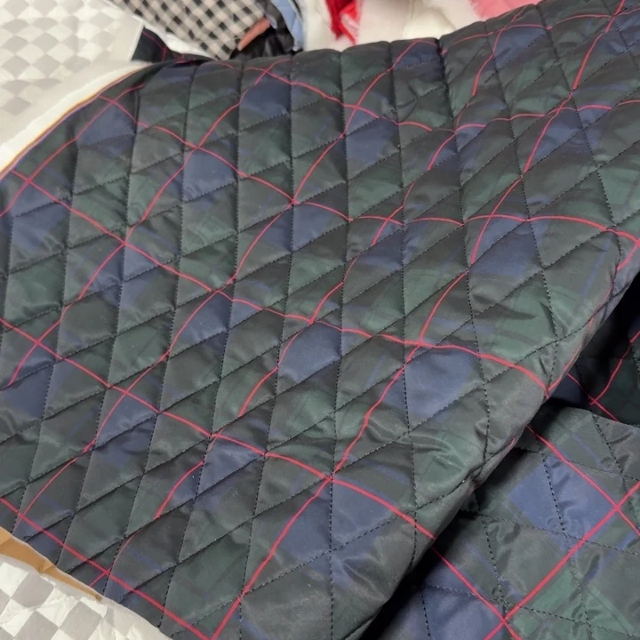 无纺布瑕疵夹棉布料