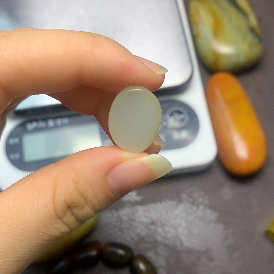 和田玉（糖玉）未镶嵌挂件