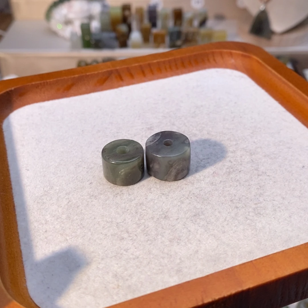 和田玉未镶嵌颈饰二选一福利