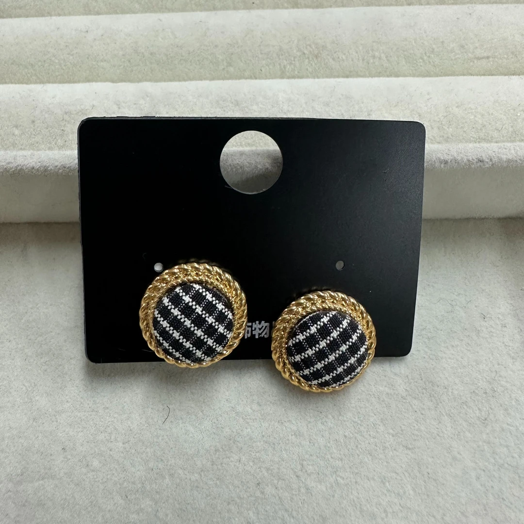 铜合金合成锆石耳饰 时尚简约耳钉 3411