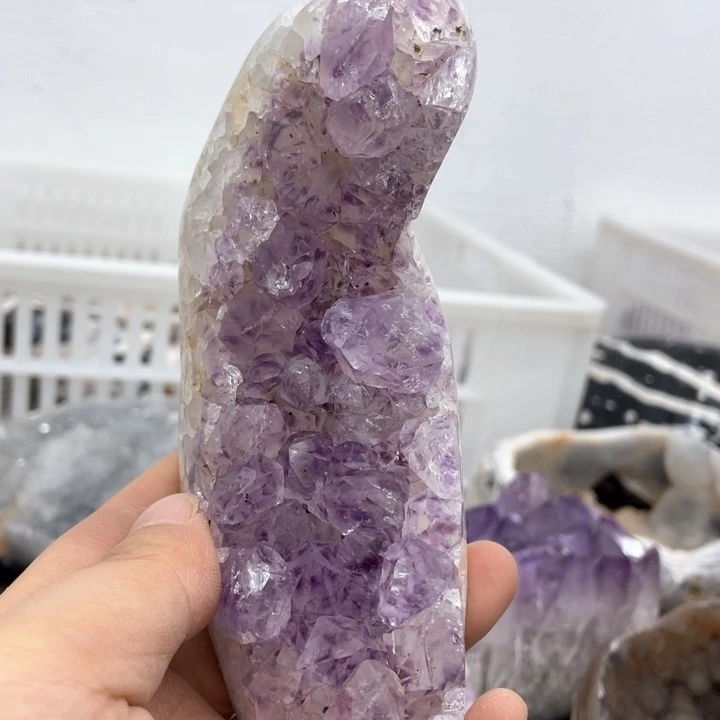 水晶摆件未镶嵌捡漏