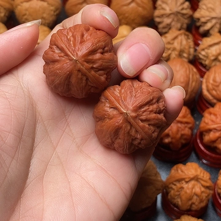 吊坠文玩核桃虎头兽