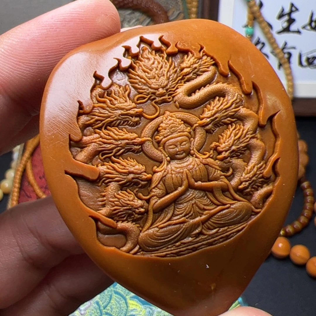 吊坠猴头核桃一路