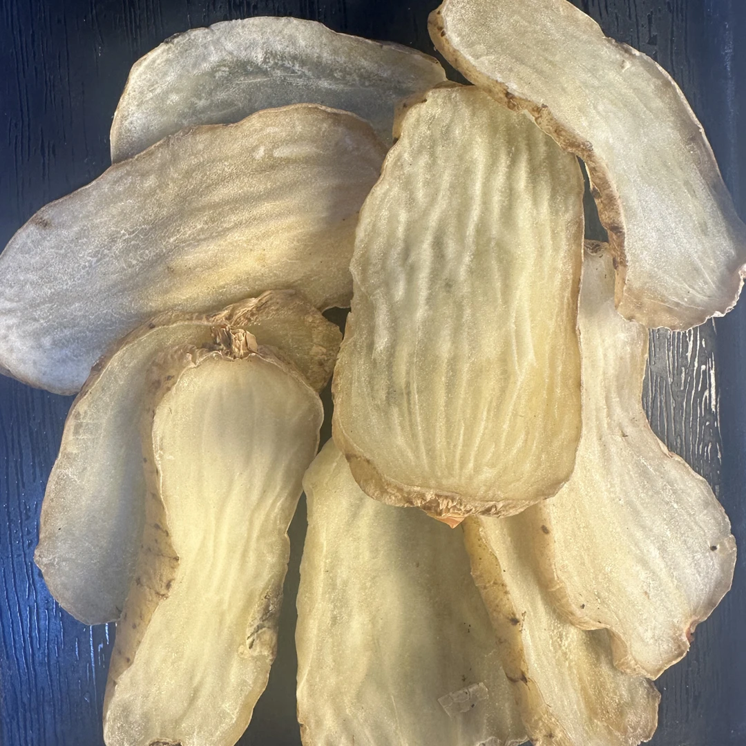 云南昭通正宗天麻干片可煲汤泡水自然晒干无熏硫