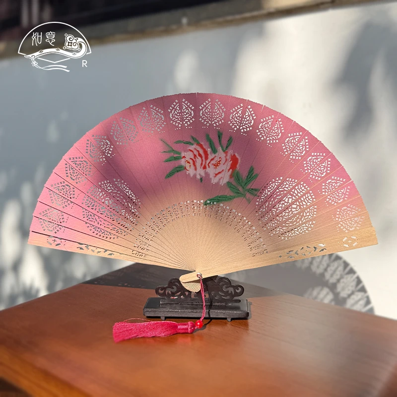 桃夭绯云-苏州特色非遗镂空折扇香木扇国风女扇