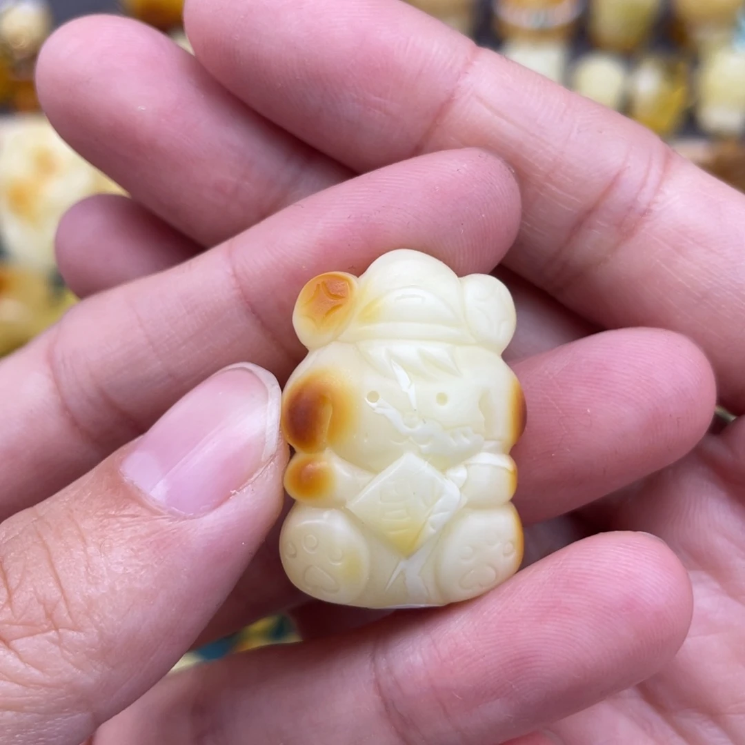 裸石琥珀未镶嵌蜜蜡