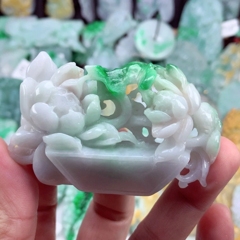 【闪购商品】翡翠吊坠(不含链)未镶嵌