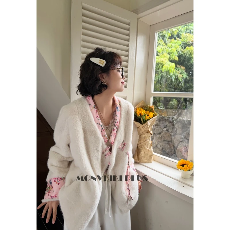 MoNvKiKiPlus9大码微胖新中式国风毛毛外套#C00188