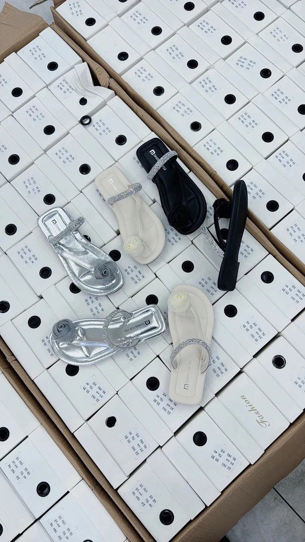 A68玫瑰花新款女拖鞋百搭