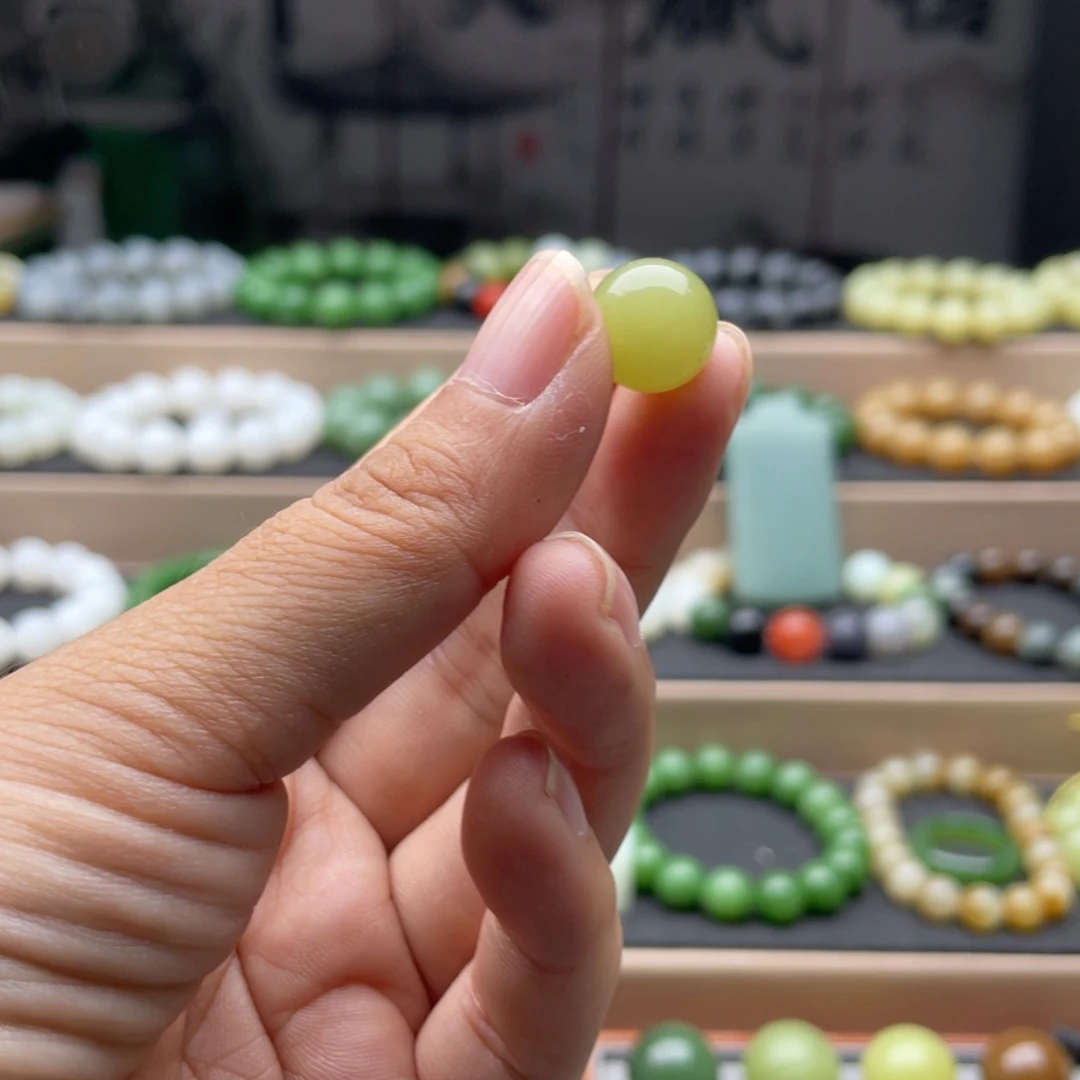 G***N手链未镶嵌和田玉12