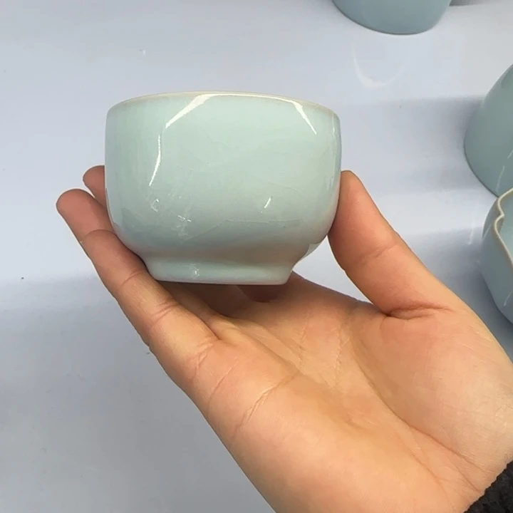 微瑕天青手工罗汉一对