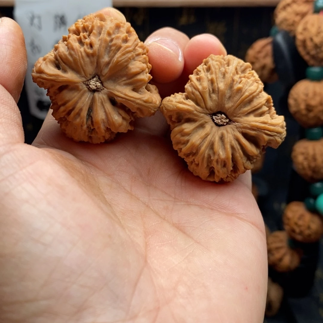 吊坠桃核老*涿鹿南将石