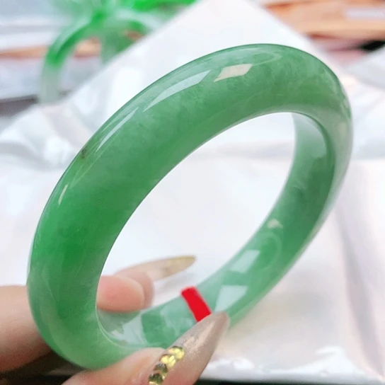 未镶嵌手镯翡翠2323