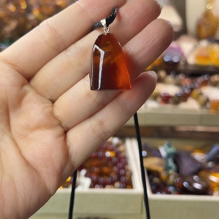 华***琥珀未镶嵌裸石天然缅甸琥珀