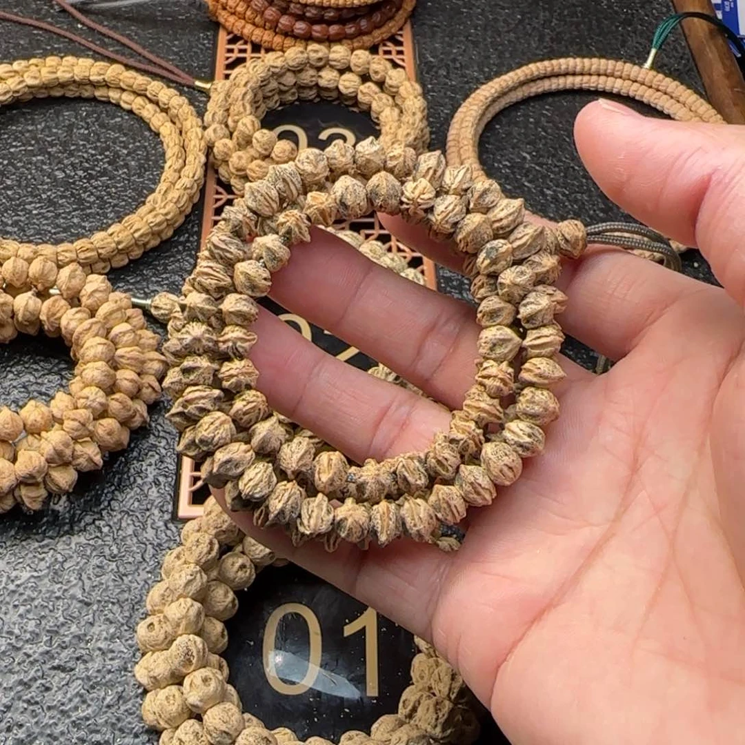 柏香籽/百香籽吊坠?****好