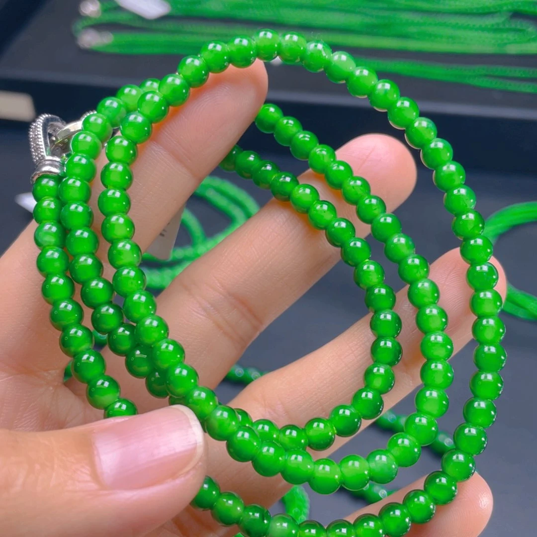 翡翠颈饰未镶嵌，1