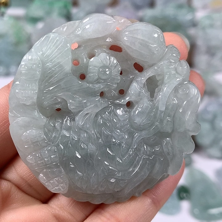翡翠未镶嵌颈饰如意冰龙鱼两面工艺福利