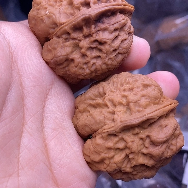 文玩核桃吊坠   30