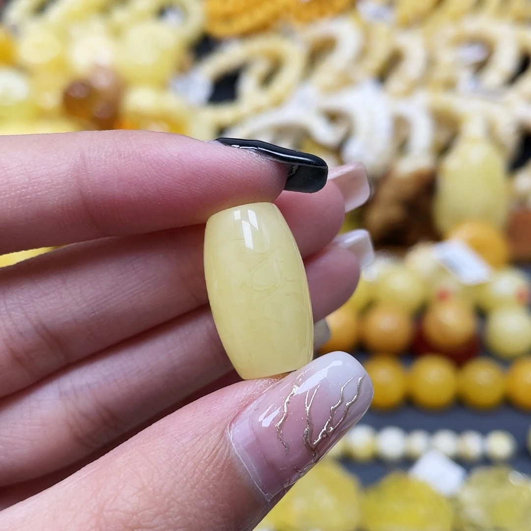 琥珀未镶嵌裸石21.3*12.5mm蜜蜡桶珠 花粉