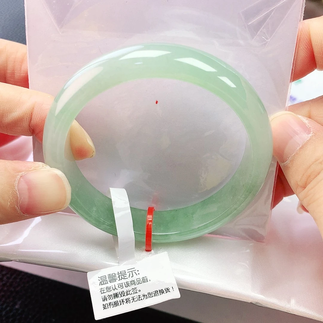 未镶嵌手镯翡翠52圈