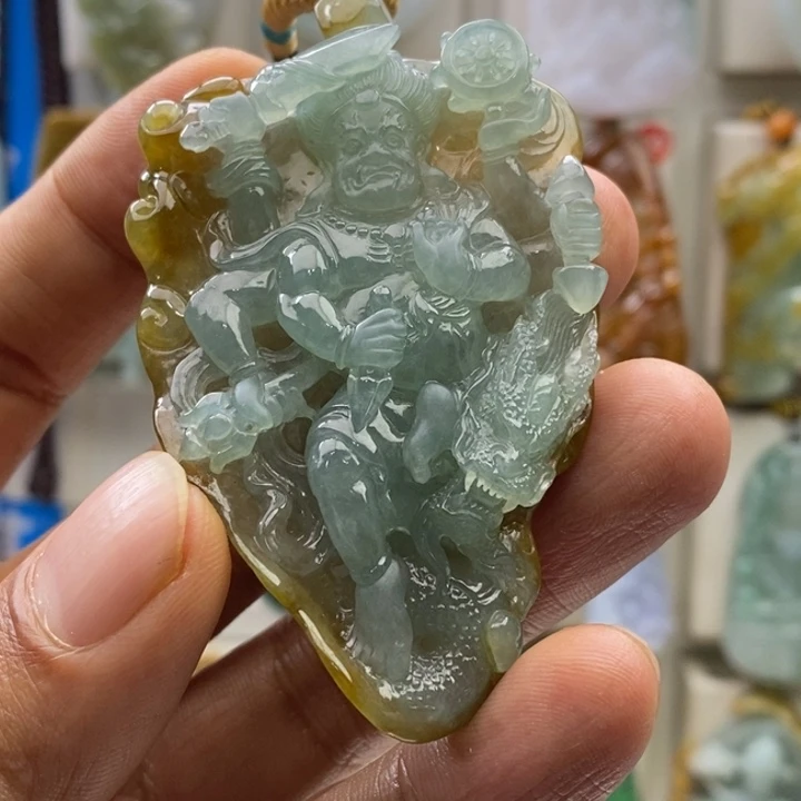 ****！翡翠未镶嵌颈饰你