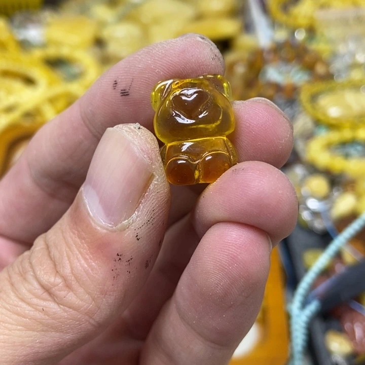 裸石蜜蜡未镶嵌吊坠
