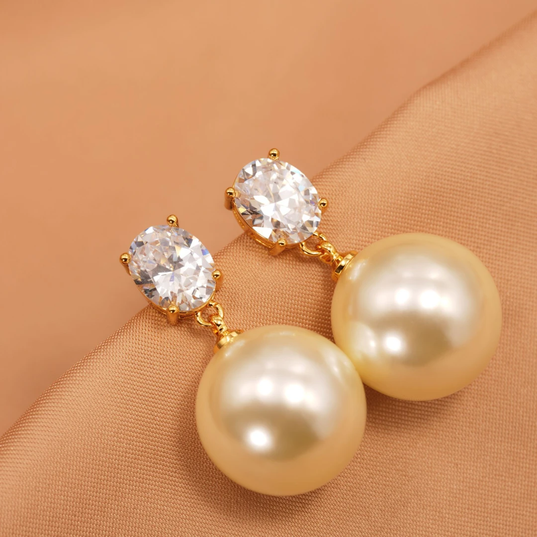 铜合金合成锆石耳饰 法式珍珠耳环2025新款高级感耳坠大圆脸轻奢