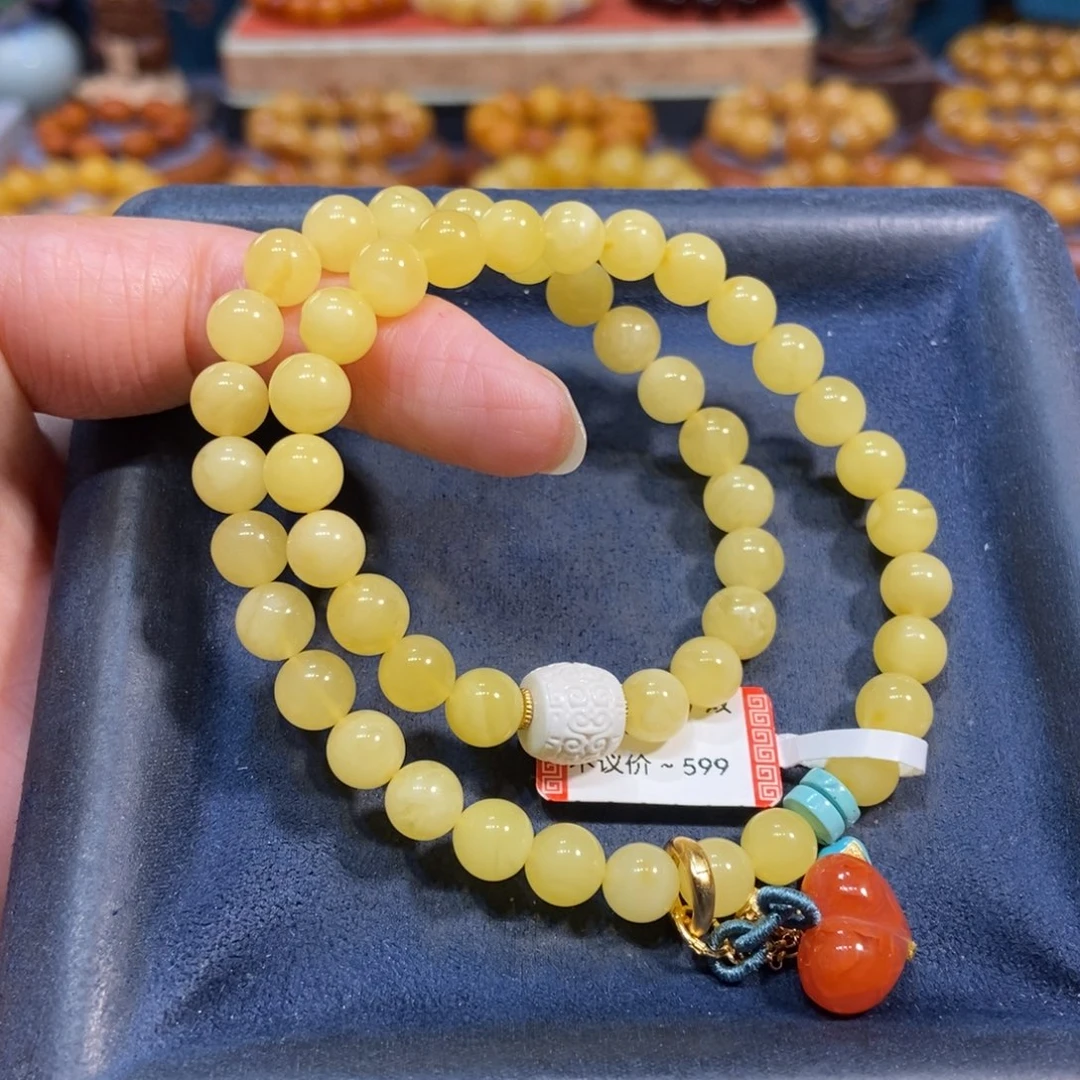 琥珀未镶嵌手链蜜蜡