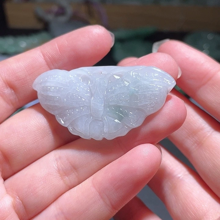 颈饰未镶嵌翡翠天