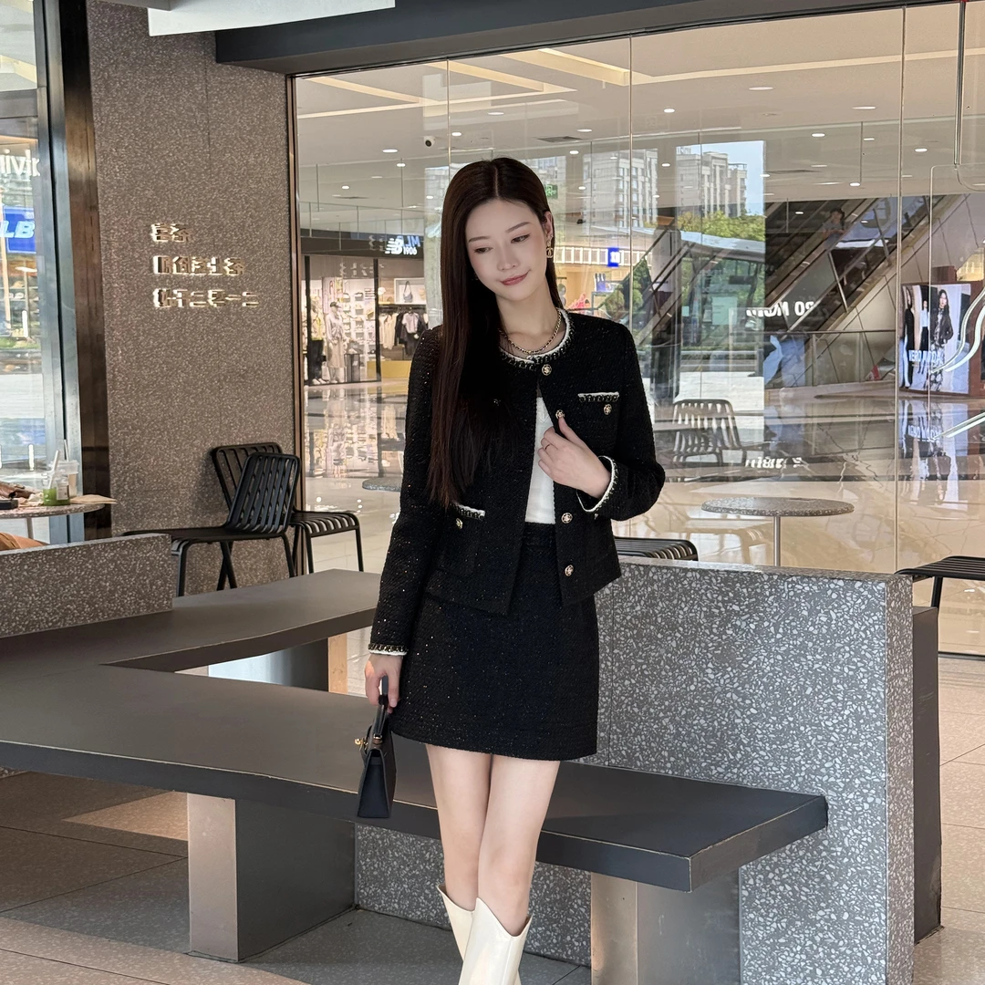 慧慧【暮色告白】法式时尚重工设计黑色显瘦修身长袖小香风高级套装