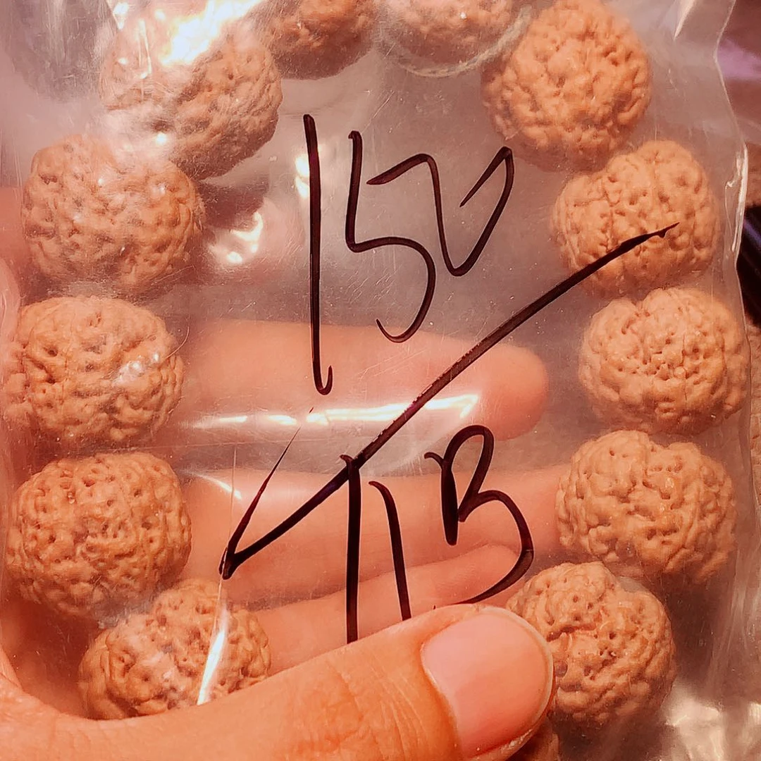 虎***吟金刚菩提吊坠11———-