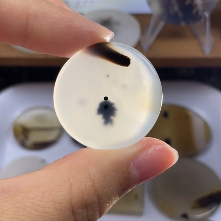 未镶嵌玛瑙象形福利款玛瑙/玉髓