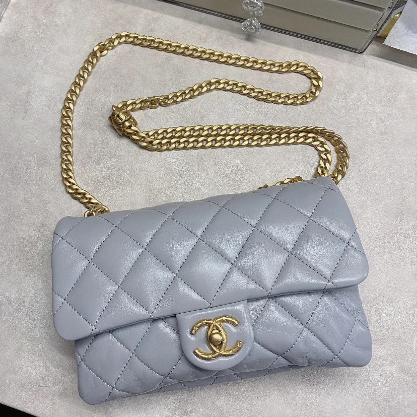 99新 Chanel/香奈儿 Chanel23B灰色金柱风琴款cf 25090003-04
