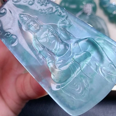 【闪购商品】翡翠颈饰未镶嵌天然翡翠