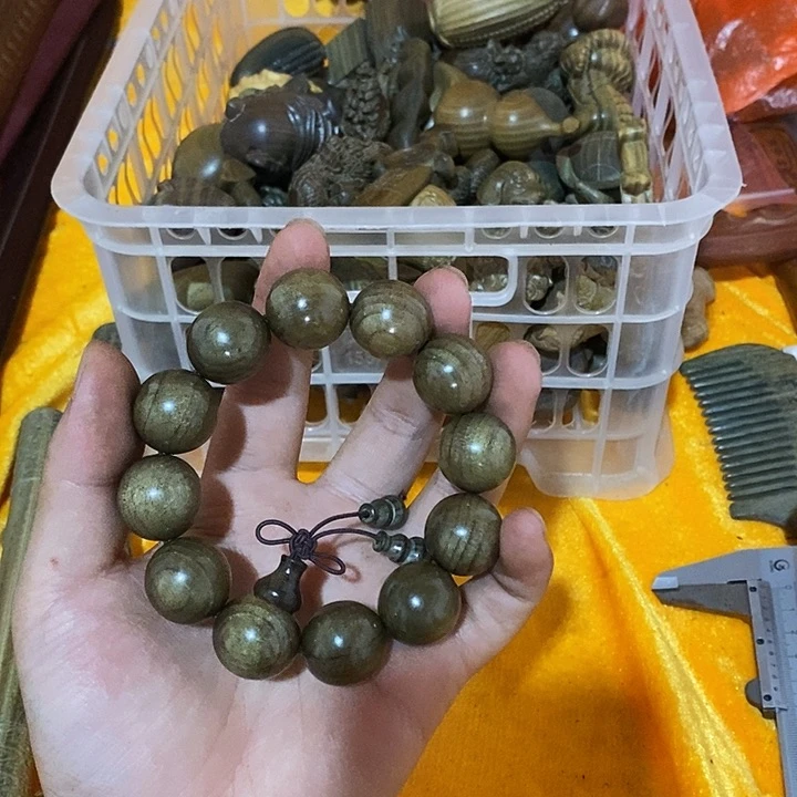 紫檀木类成套家具金丝楠
