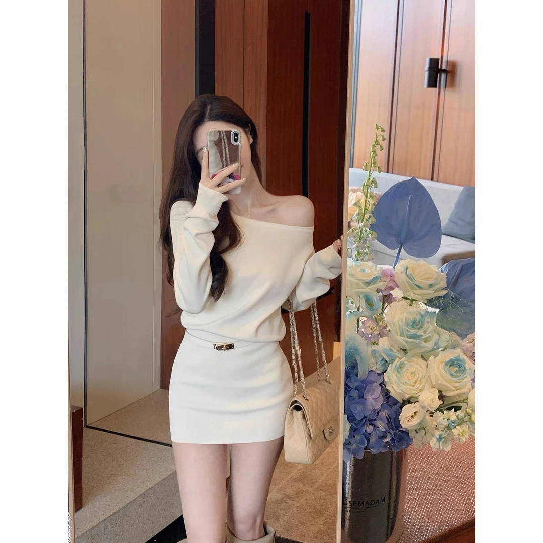月光漫肩新款秋装斜肩针织裙短裙连衣裙女