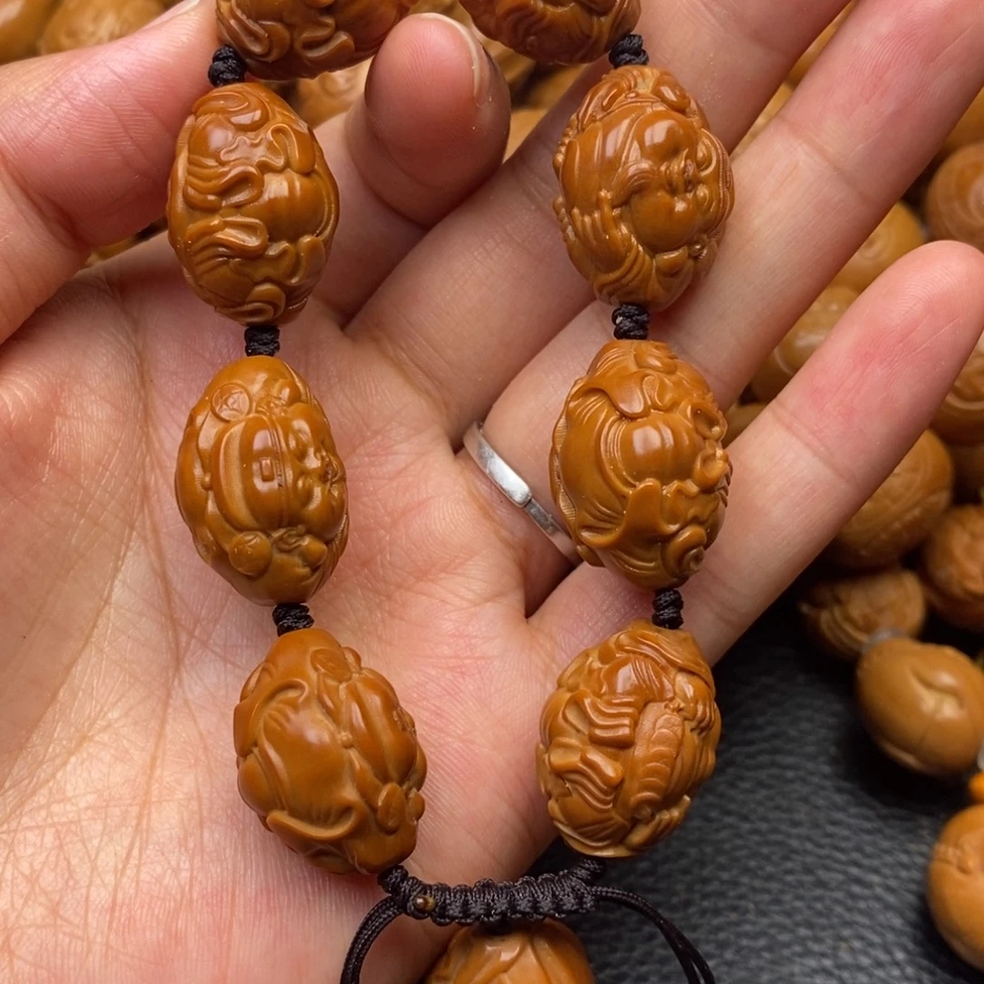 手串橄榄核横财神