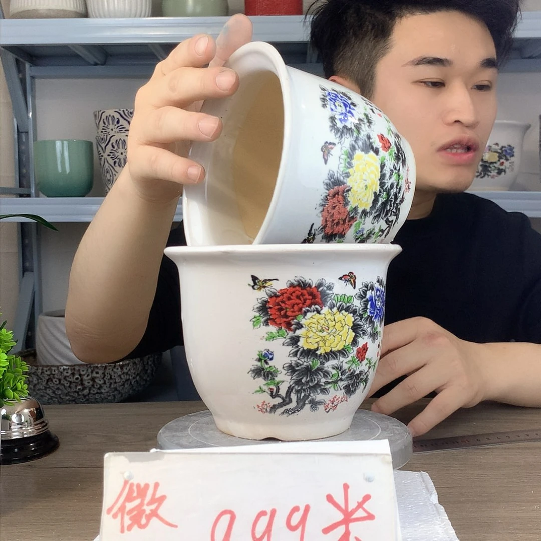 红陶微瑕/牡丹花图案13x11两个花盆（没有托盘没有过滤网）