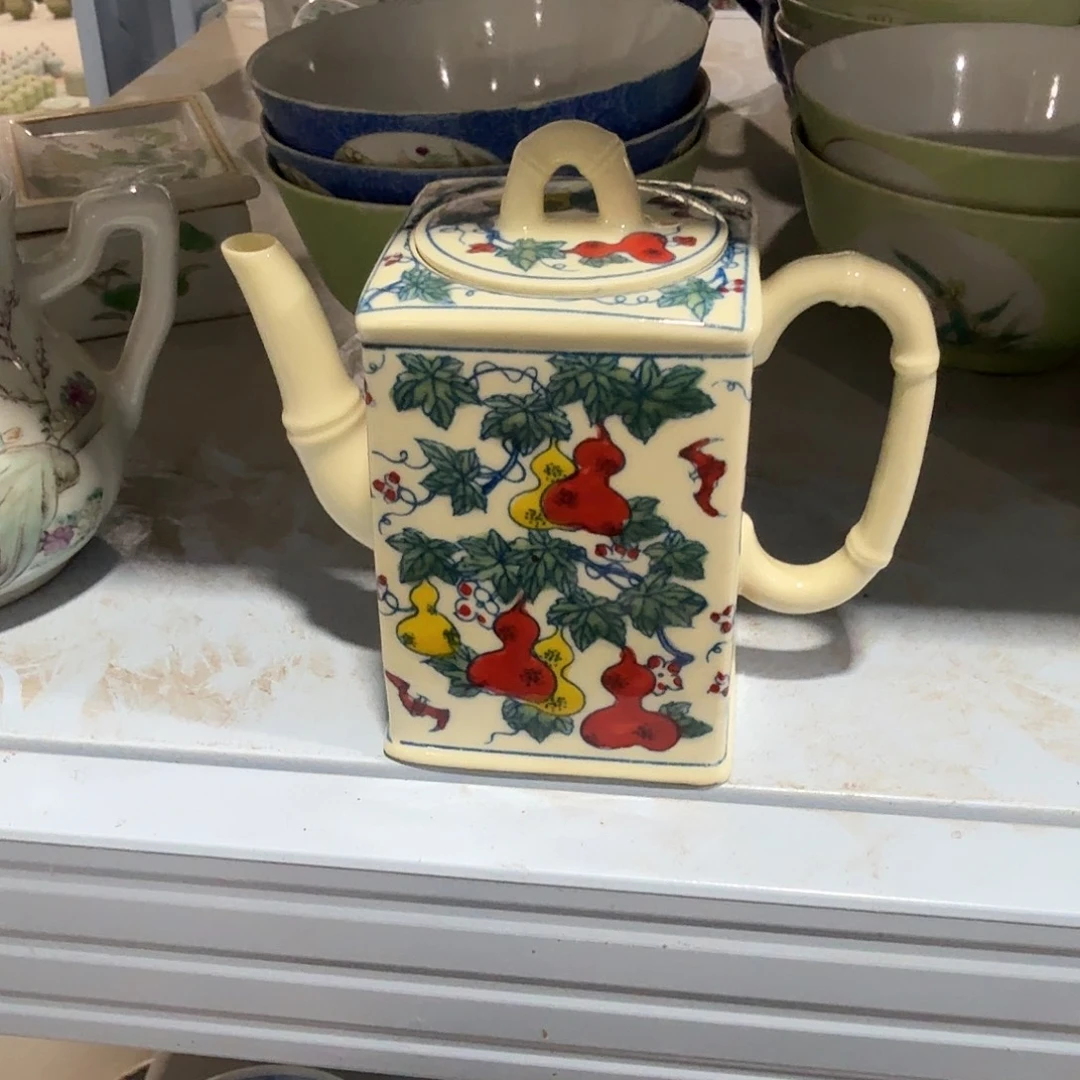 瓷片摆件等物品等都会自动消失或者