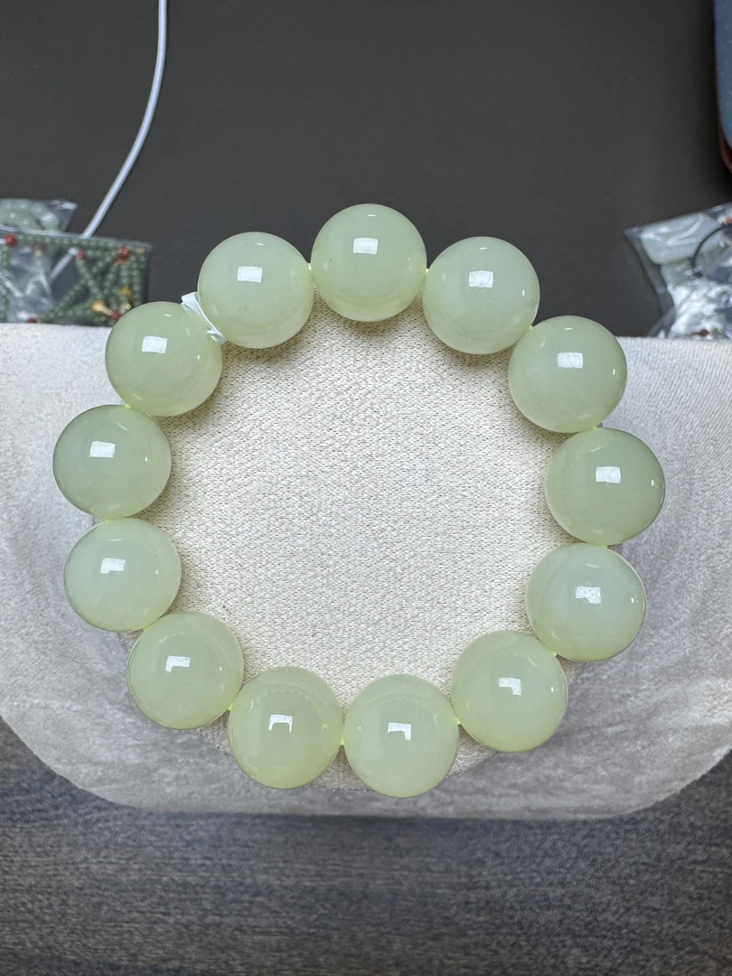 宝洲富艺新疆和田玉黄口16MM手串时尚不包税手串多样性（发一件）