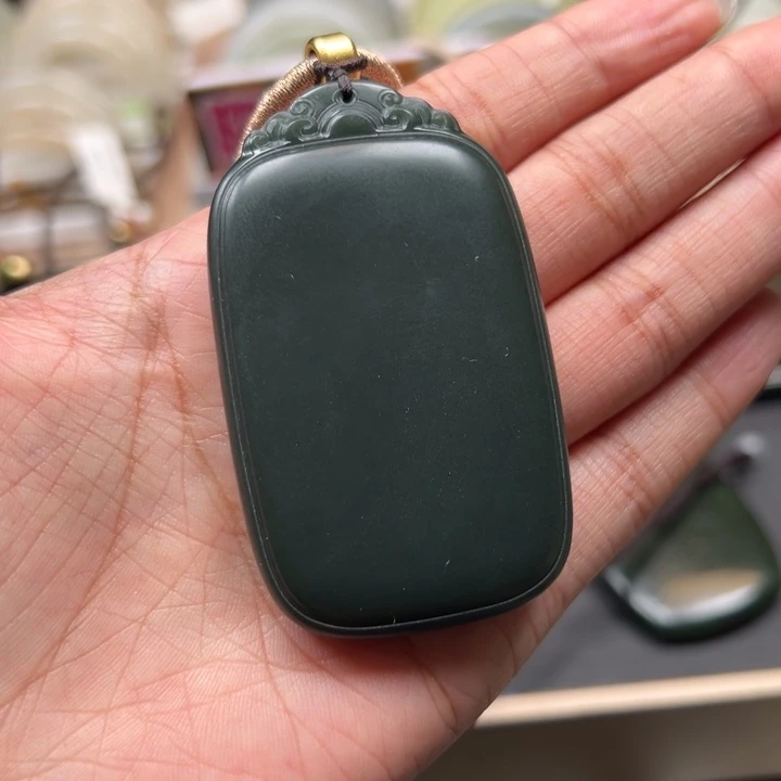 和田玉手镯未镶嵌冷*