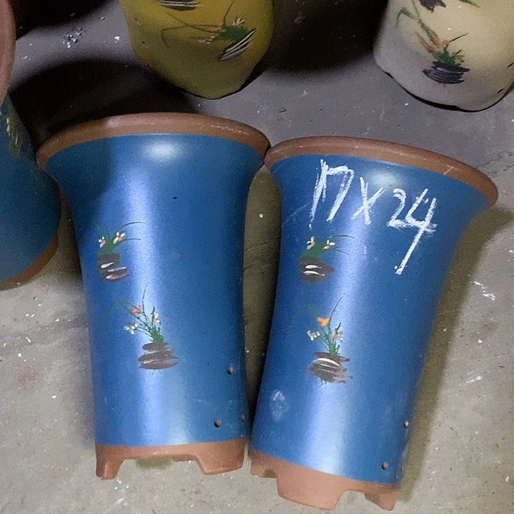 紫砂花盆紫砂的颜色很好看